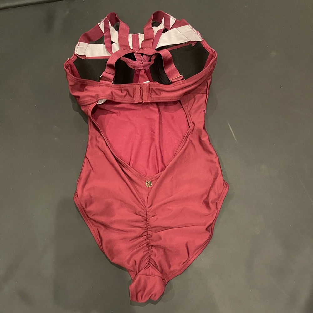 Lunalae Polewear bodysuit - Picture 3 of 4